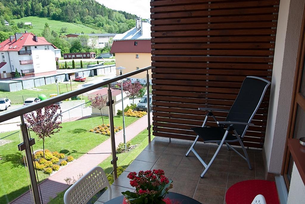 Apartament Szmaragdowy Apartment Krynica Zdroj Exterior photo
